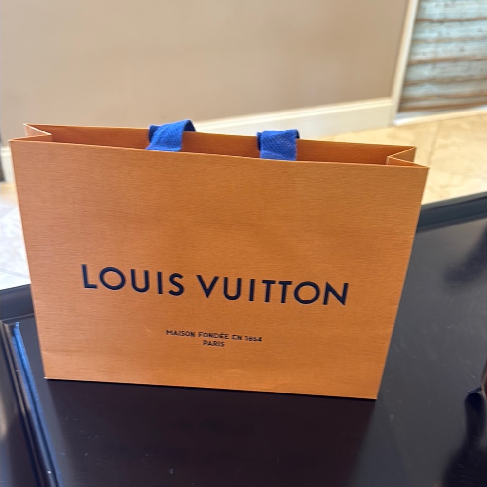 Louis Vuitton Shopping Bag